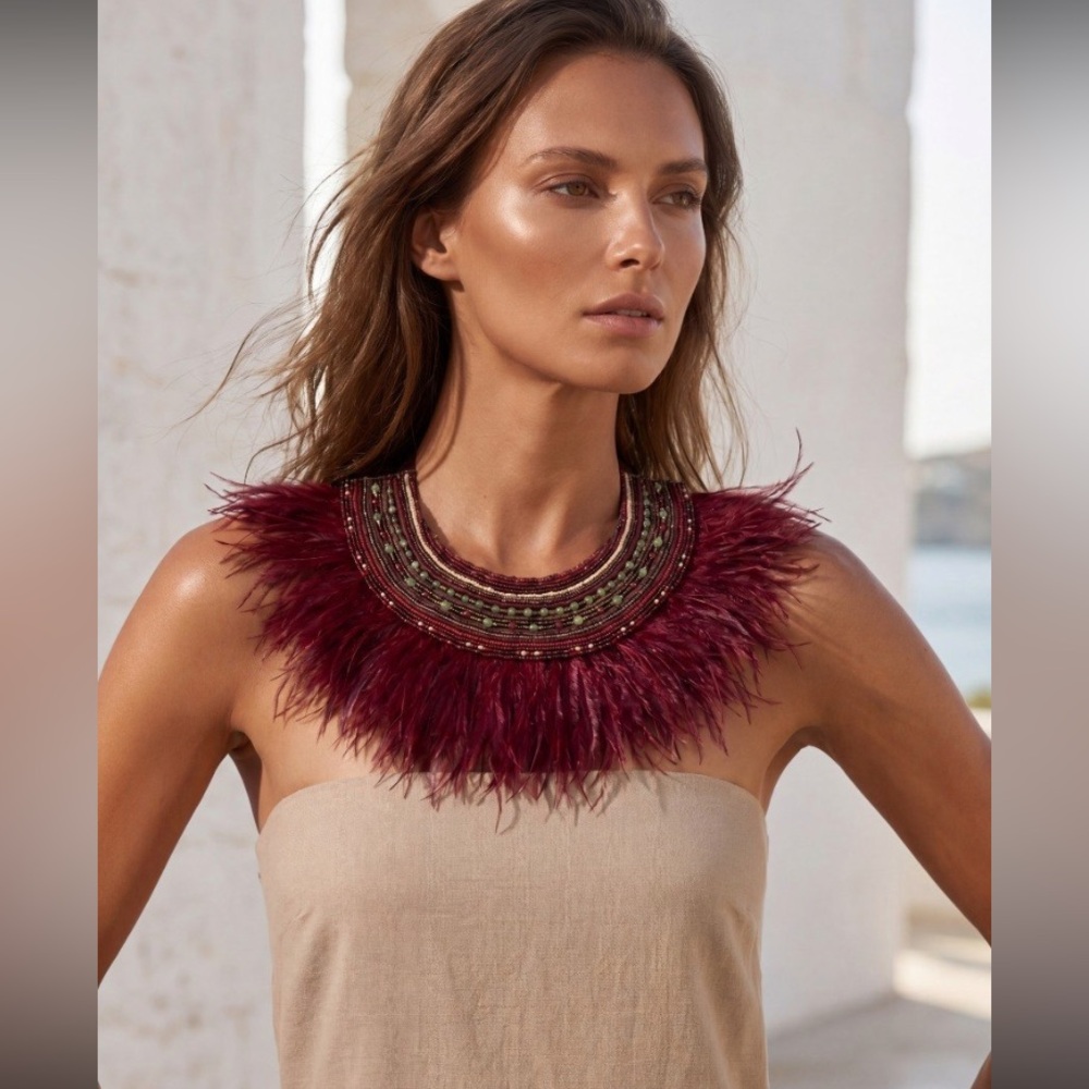 “Ostrich feathers and jade” necklace
